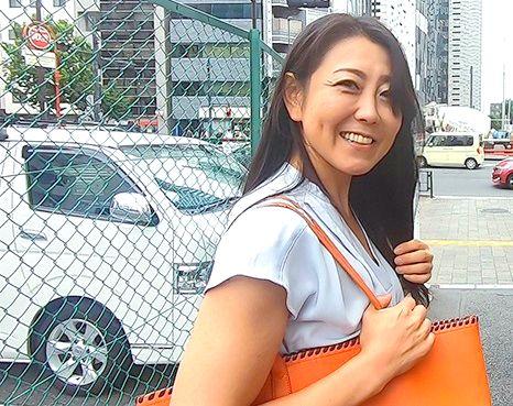 ＝人妻ナンパ＝ターゲットは熟女でアナルセックスを狙う難易度が高めのナンパ