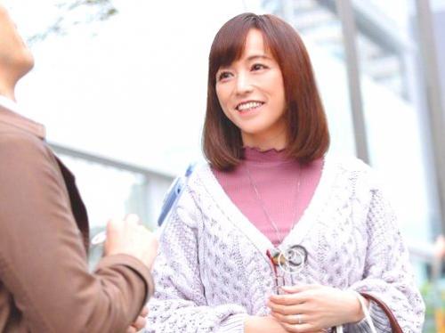熟女「50代後半なのに本当にキュート！」受け答えの可愛らしくSEXもまるで少女のような表情であえぐ！