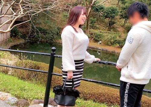 ＝人妻ナンパ＝「一緒にイこう//」とせっかくのお誘いを断るわけもなく、中出しと同時に本日何度目かわからない程の痙攣イキ！