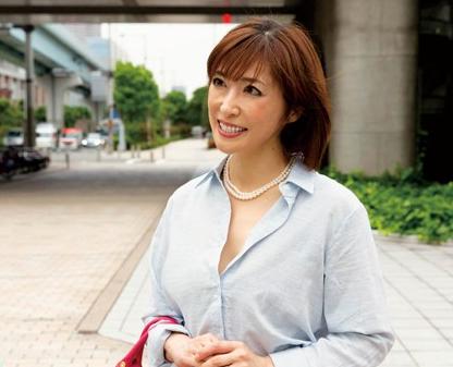 ＝人妻ナンパ＝熟女の理性吹き飛ぶ生FUCK！微妙に交通の便が悪い街・お台場で極上の美魔女たちに遭遇！