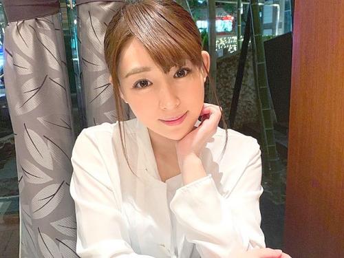 ＝素人＝「…あ、婚活中です。」下ろした髪を振り乱し、狂わんばかりにバックでイキまくるギャップが凄い。