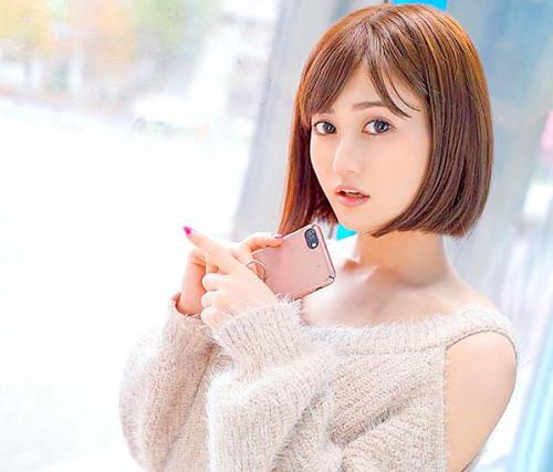 ＝MM号＝「…ﾎﾝﾄに外から見えてない？」おっぱいも大きいインスタ女子、意識高い系でチョー美人女子大生！