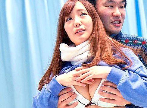 ＝MM号＝「雪山の遭難対策してみませんか？友達同士の男女に」密着ディープキスしながらの乳モミ、手コキ、指入れ保温などで生ハメセックスに発展！