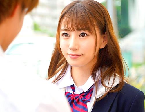 ＝隣人の痴女お姉さん＝はじめて彼女ができた！それなのに…。隣の家に住む幼馴染で1つ年上のお姉ちゃんが豹変！