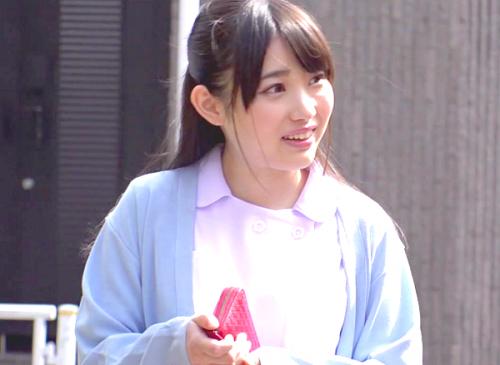 ＝素人＝デカチンにパンツはビショビショ 欲求不満ま○こは我慢できず、そのまま自ら腰フリ逆ピストン！上玉ナースに連続中出し！！