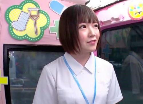 「あぁん…中でちょうだい…」 心優しい現役看護師さん お昼休み中に癒しの手コキとフェラで男性たちの溜まったち○ぽを連続でヌいてくれました。
