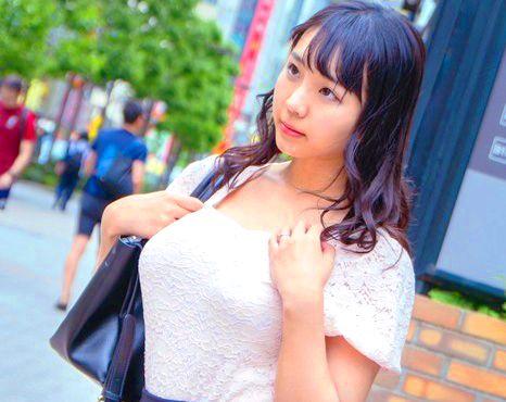 素人ナンパ「…ﾀﾞﾒ…イッちゃう…」イかせまくられた生中出し！イカされすぎて巨乳を揺らし自ら腰を振る淫乱ぶり！