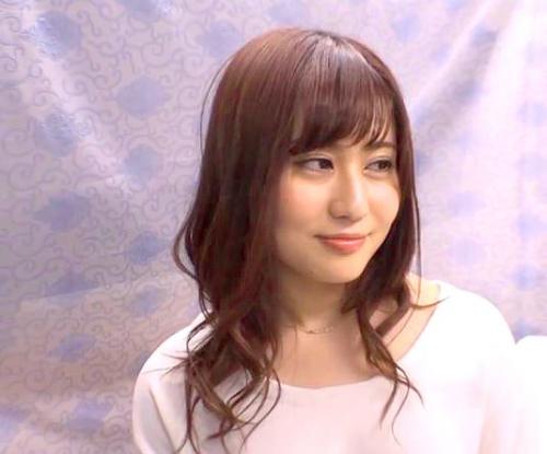 ＝素人＝人妻さんの紙パンティ越し横からパンティずらし豆でそのまま中出しずっぽし挿入！そのままズボっ！！