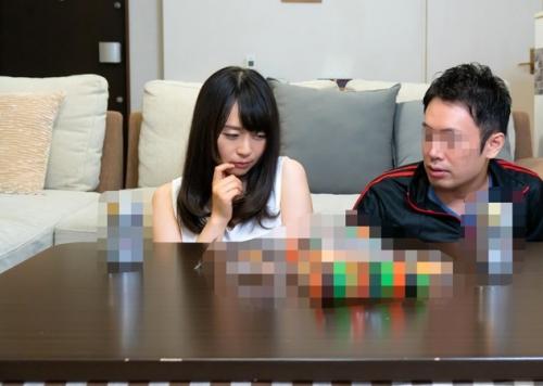 ＝義母＝「コタツの中でオマ○コにいたずらして中出し！」父親が再婚して連れてきた新しい義理母はなんと自分とあんまり歳の変わらないお姉さん。