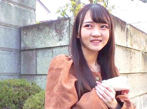 ＝素人＝「家イっていいですか？」自宅取材のついでにスレンダーロリ美少女に生中出しとヤリたい放題のSEX！！
