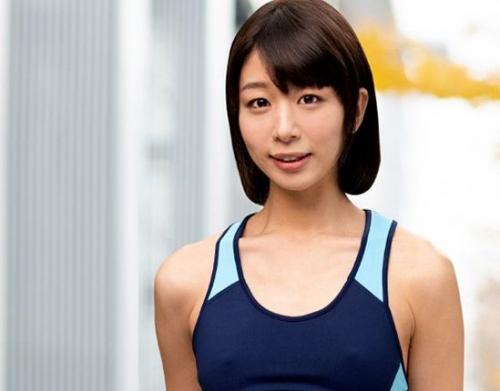 「夏の合宿費を差し上げますので、ゲームに参加してくれませんか？」と声を掛け、複数の男性を相手に発射数が多いほど、賞金を獲得