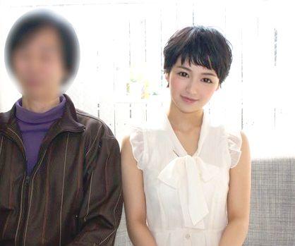 ＝素人モニタリング＝オンナの本音、徹底観察モニタリングっ！怪しい高額バイトに父親同伴でやってきた23歳受付嬢。