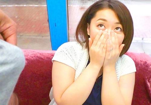 ＝MM号＝欲求不満でお悩みの人妻が久々の勃起チ○ポで淫乱大開放！