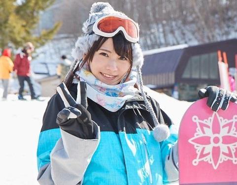 ＝MM号＝「雪山での遭難対策してみませんか？」あまり激しい動きは体力を消耗するのでNGと先に説明しておいたのに、密着ちちもみ、指入れ保温で発情した雪山で見つけた友達同士の男女は…。