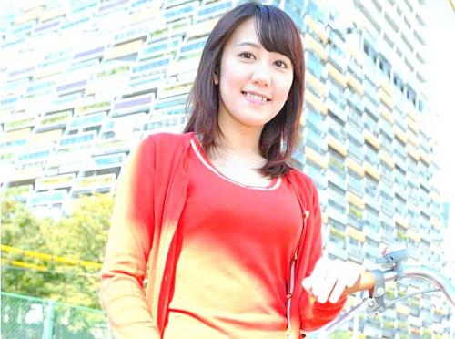 素人「素朴なとなり近所の奥様と真昼間から中出しセックス」
