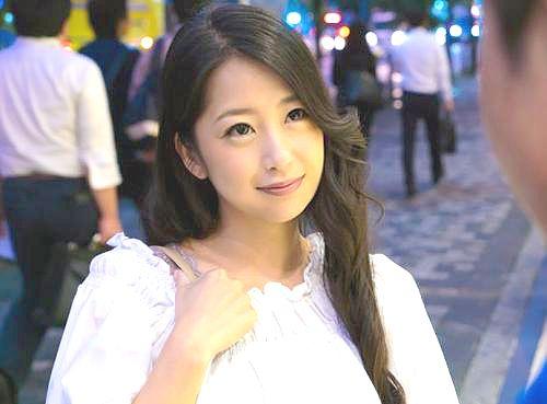 ＝素人ナンパ＝イカされすぎて気持ちよくなり、巨乳を揺らし自ら腰を振るデカパイ淫乱奥様。