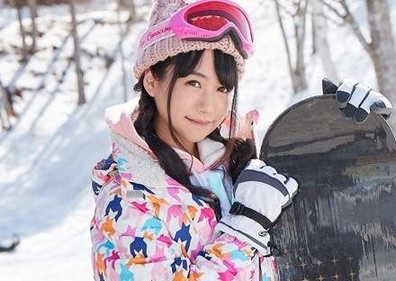 「遭難対策してみませんか？」密着ディープキスしながらの乳モミ、手コキ、指入れ保温…もしもの時のサバイバル術で火がついた2人は友情よりも性欲が勝りSEXをしてしまうのか！？
