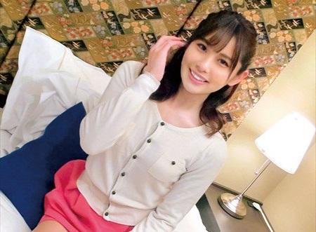 ＝素人＝女子アナが顔出しおっぱい丸出しでびしょ濡れおま○こ生素股！貧乏なので謝礼につられちゃったみたいwモテない君のお悩み相談からなし崩しの素股→生挿入！