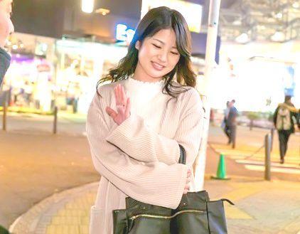 ＝素人＝「週末人妻OLナンパ！」平日ならたぶん絶対、成功はしなかっただろうというようなとっても美人妻GET