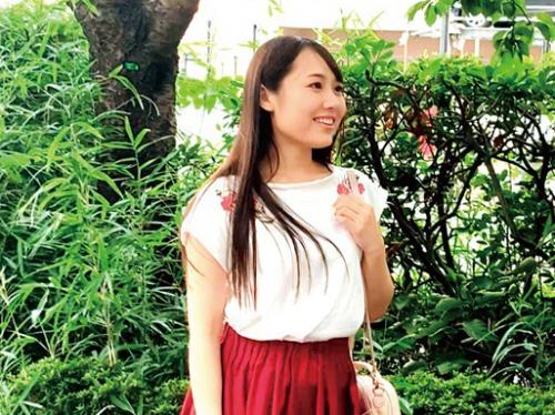 ＝素人＝激ピストンで顔中よだれまみれでキス・キス・キス！至高のキステクでずっとキスしっぱなしSEX！そのまま生中筆下ろし体験！
