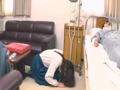 【脅迫謝罪凌辱】「お願いします許して下さい...」事故を起こした美人お姉さんが被害者に輪姦され犯し放題の肉便器にされる！