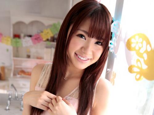 《大型新人デビュー》国民的アイドルが初めてのオモチャ責め、大量潮噴き、人生初の3P！本番までも解禁♥♥
