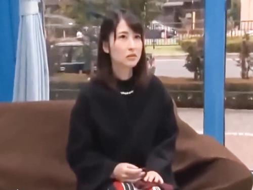 【素人ナンパ】「ダメ！もぉやめてぇぇぇ‼」出産後感度超UPした美人妻が媚薬クリームマッサージに理性崩壊エビ反り＆快楽堕ち♡