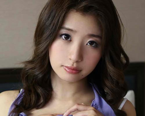 【人妻ナンパ】お美しいセレブ奥様！巨乳でスタイル完璧じゃん！いきなりアナル全開おっぴろげwww寝取られ不倫セックス！