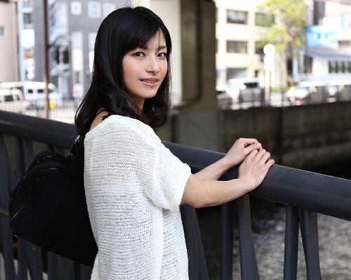 【人妻ナンパ】超絶美人で責めるの上手すぎスレンダー奥様！「夫がドМなので…でも今日は責められたい♡」ハメ撮り不倫セックス
