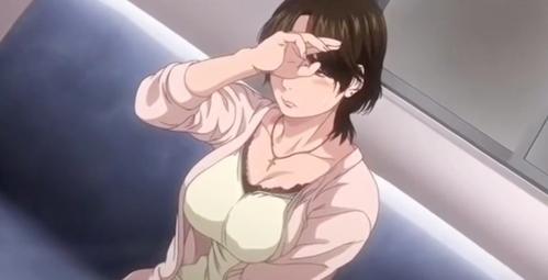 巨乳人妻が3Pセックス！男根を挿入連続ピストンで感じている母の姿