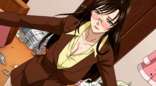 メガネ巨乳美女の女社長が男性社員とセックス！他人が住んでいた部屋で悶々してしまう
