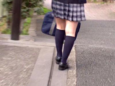 企画ナンパされたJKが兄と裸の付き合い！決して逃れられない兄妹相姦！