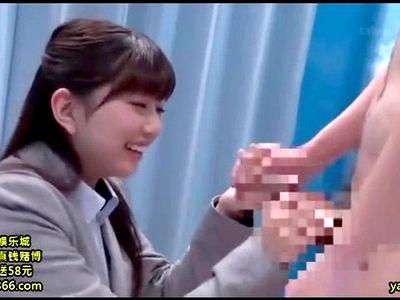 緊張して勃たないかもしれない（ギンギンにガン勃起）激カワOLお姉さんが童貞のオナサポ企画で筆おろしSEXの女神