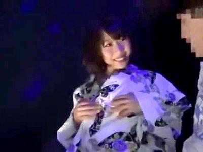 童顔ロリかわいいおっパブ嬢が客の指名ほしさに本番の性行為！こりゃ大物になりそうだわｗ