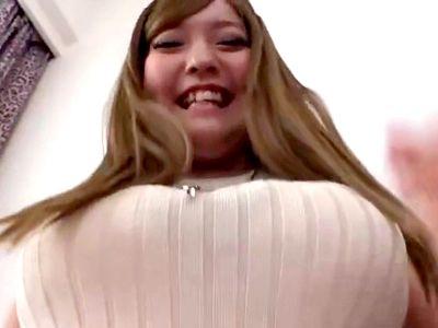 【デカ乳スゲェ！】Lカップの超デカパイなギャルお姉さんが巨根男優を熱望！処女作でAV業界No1のデカチンらしい男とズッポシ濃厚SEX！