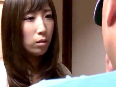 【ヘンリー塚本】 エロ巨乳おっぱい美熟女おばさん人妻が自宅にて他人棒を発情誘惑！ベッドの上で浮気不倫ギシアン人妻NTRセックス！