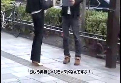 【熟女ナンパ】セレブな奥さんを口説いて車内→少しずつ前戯して発情欲情→ホテルで不貞不倫の浮気な種付け寝取りSEX！