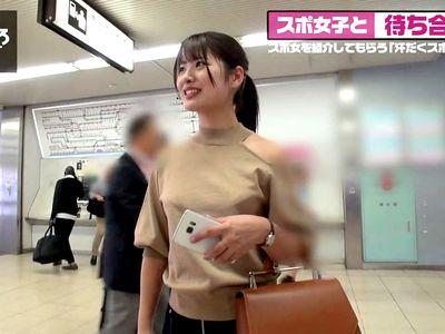 バレー女子がバレーして汗だくとなりなぜかフェラチオ！そしてふつーにSEX！