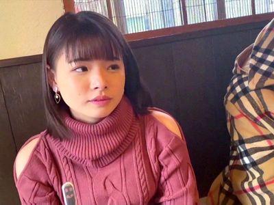 エロ地味かわいいお姉さんをゲット！超ドアップ接写の巨根デカチン乳首舐め手コキ！アヘ声を出しまくり濃厚SEX！