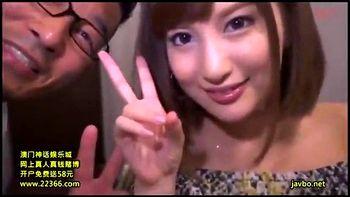 無理めな激カワなお姉さんをナンパ成功！こんなに美人なのに意外とエッチに奔放なのね