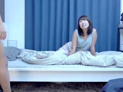 若い女とヤリたいヤリチン男がヤリ部屋に連れ込みSEXしながら隠し撮りカメラで盗撮！SEX映像をAV販売するエロ動画