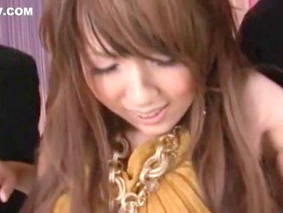 美巨乳おっぱいで美人のギャルお姉さんが意味不明の展開で捕まり肉便器・性奴隷のような性処理SEXでパコられる！顔射ぶっかけ！