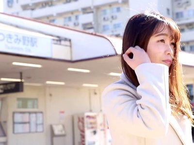 貯金したい人妻がお金のためにAV応募！アヘ声を出しながら乱れまくる！