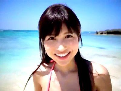 超かわいい・デカパイでスタイル抜群のエロ美巨乳おっぱいスレンダーお姉さんのイメージ！柔乳の乳寄せがふるふる…激シコ注意報