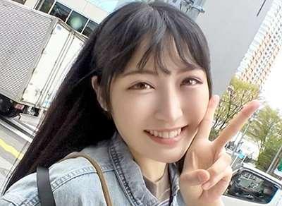 19歳で美乳の美少女JDを素人ナンパでホテル連れ込み！フェラ手マンクンニに騎乗位バック！潮吹き痙攣イキかわいいエロ天使