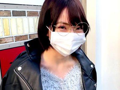 パパ活してるエロ巨乳おっぱいプリケツ地味メガネ19歳を成敗！エロ痴女ビッチに凄テクのバキュームフェラ！