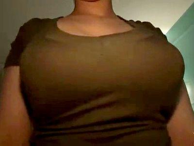 「出るんだったら出るって言ってよぅ」エロい顔のスケベなお姉さんの着衣爆乳を堪能しながら手コキフェラで快感絶頂