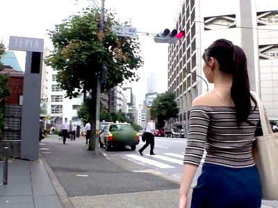 Fカップのエロ美巨乳おっぱいJDを素人ナンパ変態企画でゲット！ガン突き鬼ピス高速ピストンで突きまくりで連続絶頂！