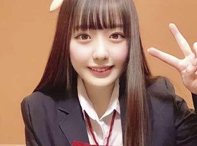 『オジさんのおチンチン生でいれてください…』ロリ美少女JKが生ハメ懇願！制服着衣でかわいい”パイパンまんこ”と結合SEX