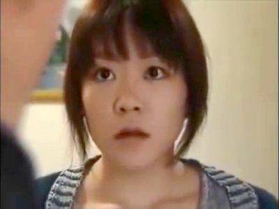 童顔ロリかわいい人妻奥さんが同じマンションに住む変態レイプ魔に無理やりベッドに放られて人妻レイプで強姦され快楽堕ち